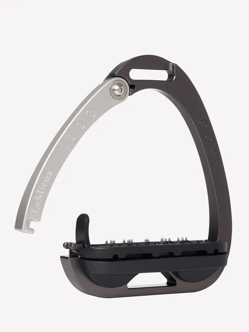 LeMieux Vector Balance Stirrup - CARBON / SILVER - One Size-1